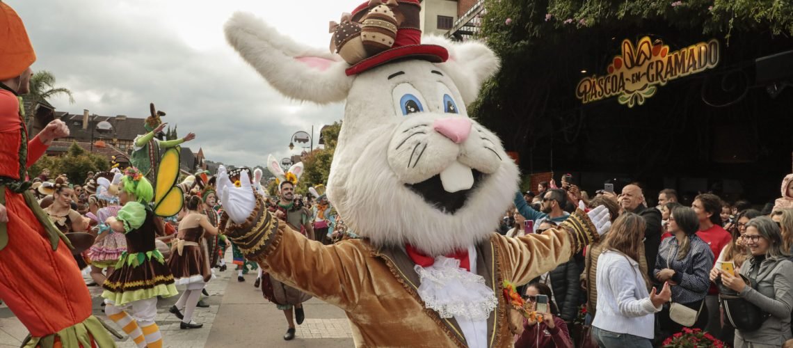26_03_2022_Pascoa em Gramado2022_ Parada de Pascoa. Foto Cleiton Thiele/SerraPress
